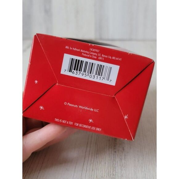Hallmark Charlie Brown Christmas tree ornament Xmas decor - Picture 4 of 6